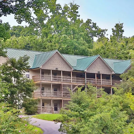 Briarstone Lodge Condo 13F - Three Bedroom